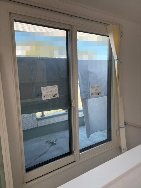 インナーウィンドまどまどアルゴンガス入りＬｏｗ－Ｅペアガラスタイプ採用