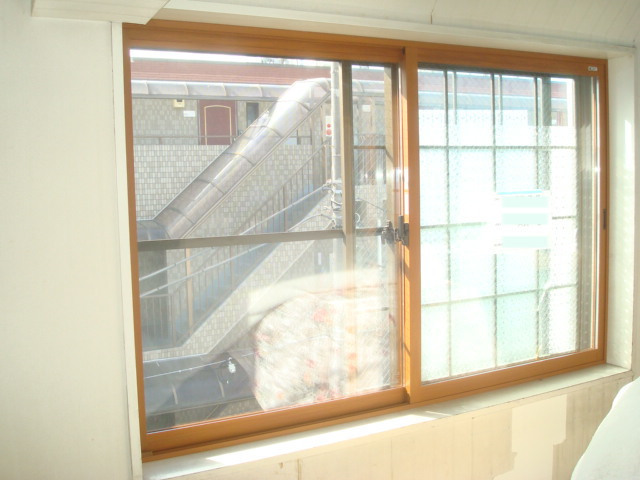 内窓インプラス工事